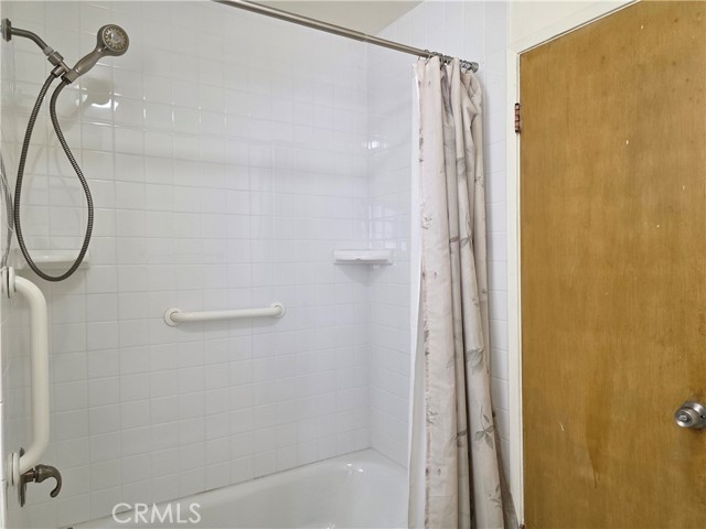 900 S Calico Circle, Anaheim CA: https://media.crmls.org/medias/f3c3734d-e202-4a6e-afdd-29631e70a5be.jpg