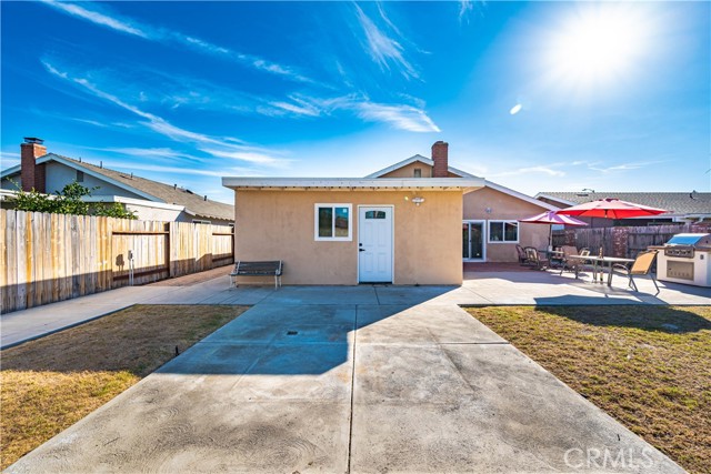 Detail Gallery Image 30 of 31 For 6001 Brookmont Dr, Yorba Linda,  CA 92886 - 3 Beds | 2 Baths