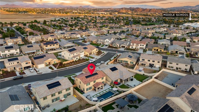 29413 Artillery Circle, Menifee CA: https://media.crmls.org/medias/f3c5f136-b367-4d05-9cd4-9c4a3743bb3c.jpg