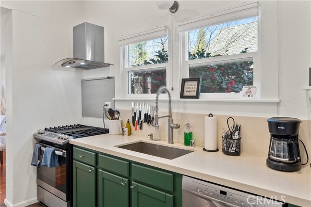 Detail Gallery Image 11 of 32 For 472 Seminary, Napa,  CA 94559 - 2 Beds | 2 Baths