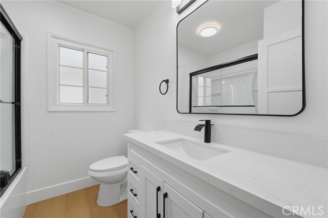 Image 21 of 39 For 2917 Del Amo