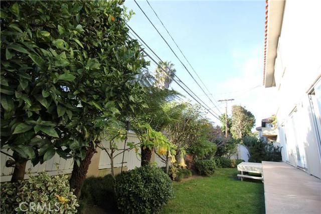 609 Elvira Avenue, Redondo Beach, California 90277, 3 Bedrooms Bedrooms, ,3 BathroomsBathrooms,Residential,Sold,Elvira,WS14247532