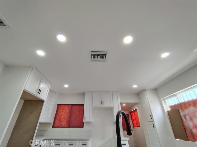 Detail Gallery Image 26 of 29 For 231 E Century, Los Angeles,  CA 90003 - 2 Beds | 1/1 Baths