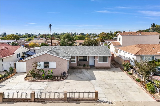 Detail Gallery Image 1 of 27 For 11531 Dale St, Garden Grove,  CA 92841 - 4 Beds | 2 Baths