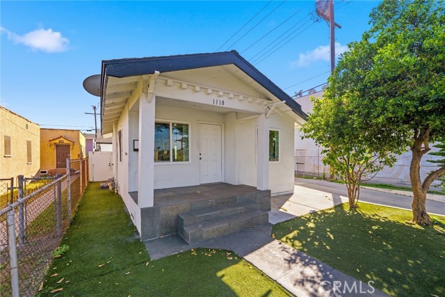 Detail Gallery Image 8 of 33 For 1118 E 77th, Los Angeles,  CA 90001 - 2 Beds | 1 Baths