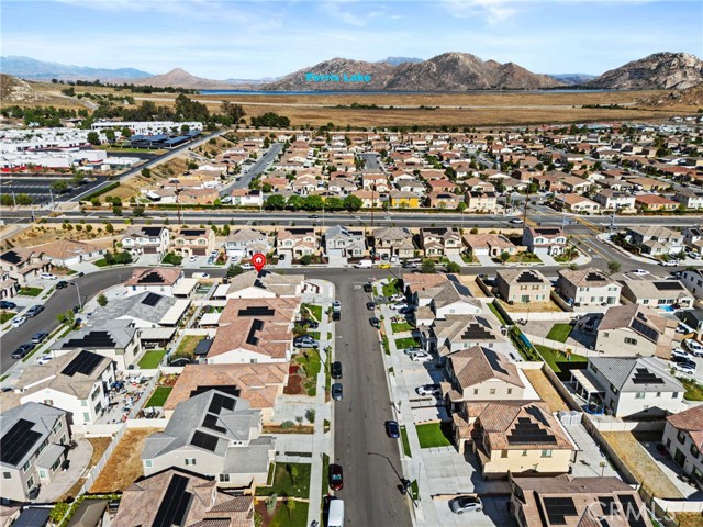 Image 32 of 36 For 718 Torrey Court