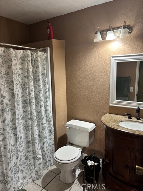 Detail Gallery Image 6 of 22 For 2869 Rosarita St, San Bernardino,  CA 92407 - 4 Beds | 2 Baths