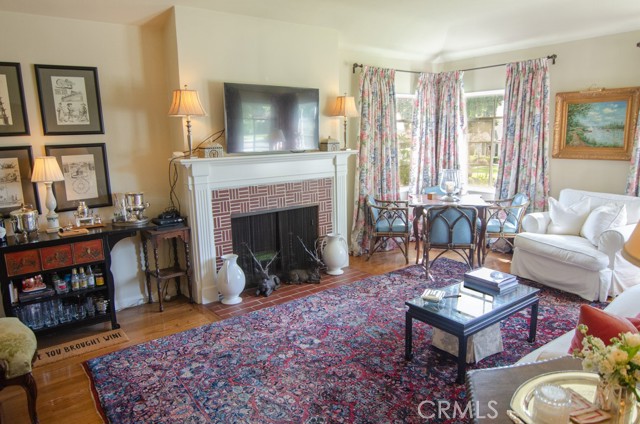 Detail Gallery Image 3 of 27 For 2151 E Mountain St, Pasadena,  CA 91104 - 3 Beds | 2 Baths