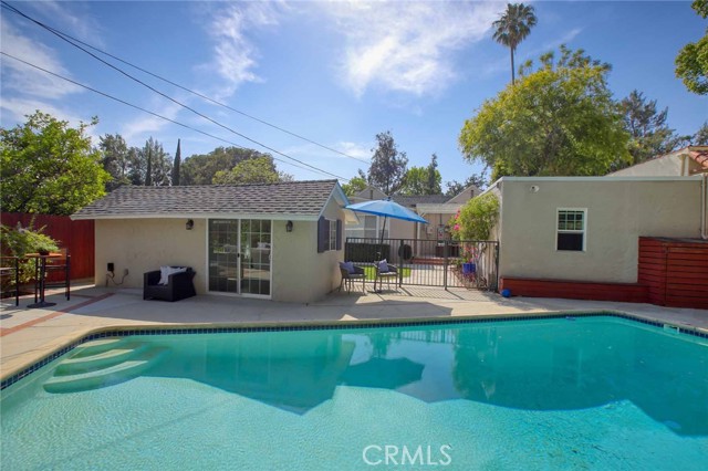 1534 Idlewood Road, Glendale CA: https://media.crmls.org/medias/f3cd42e9-5779-4555-b70b-8d03392d2d54.jpg