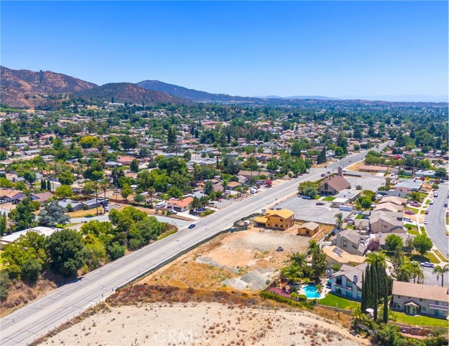 11570 Bryant Street, Yucaipa CA: https://media.crmls.org/medias/f3ce158c-49f5-4b30-877b-241681387c0b.jpg