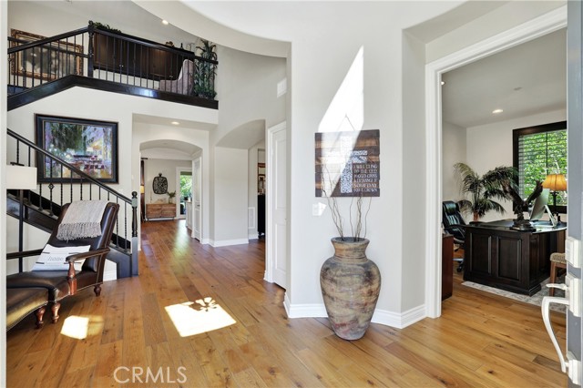 Image 7 of 60 For 29321 Via Zamora