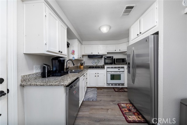 15050 Monte Vista Avenue, Chino Hills CA: https://media.crmls.org/medias/f3cf3449-5f94-4847-8811-ca9d74babb31.jpg