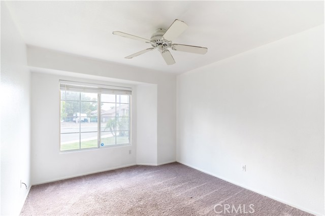 1363 Galileo Way, San Jacinto CA: https://media.crmls.org/medias/f3cfbf4e-23d8-4038-8609-d8218e2bb55f.jpg