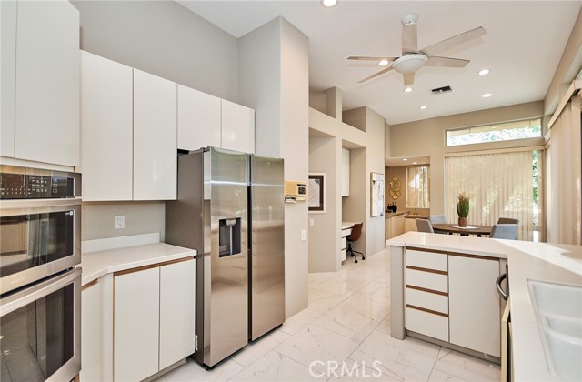 44980 Olympic Court, Indian Wells CA: https://media.crmls.org/medias/f3cfc3a3-3c9e-429e-aa59-570f29c00f67.jpg