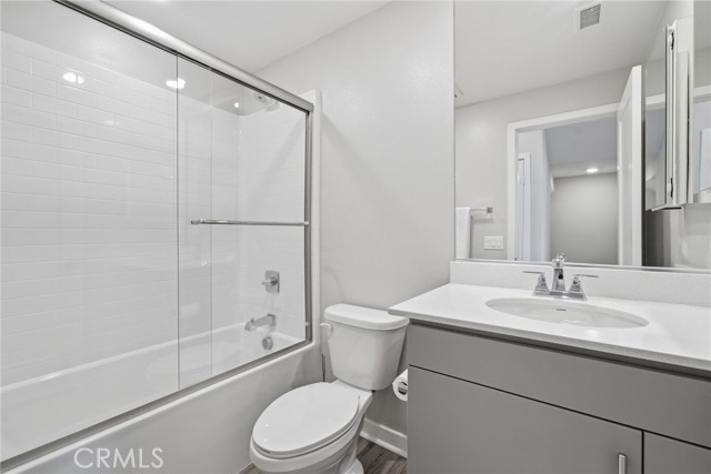 Detail Gallery Image 26 of 43 For 760 S Grable, Orange,  CA 92868 - 4 Beds | 3/1 Baths