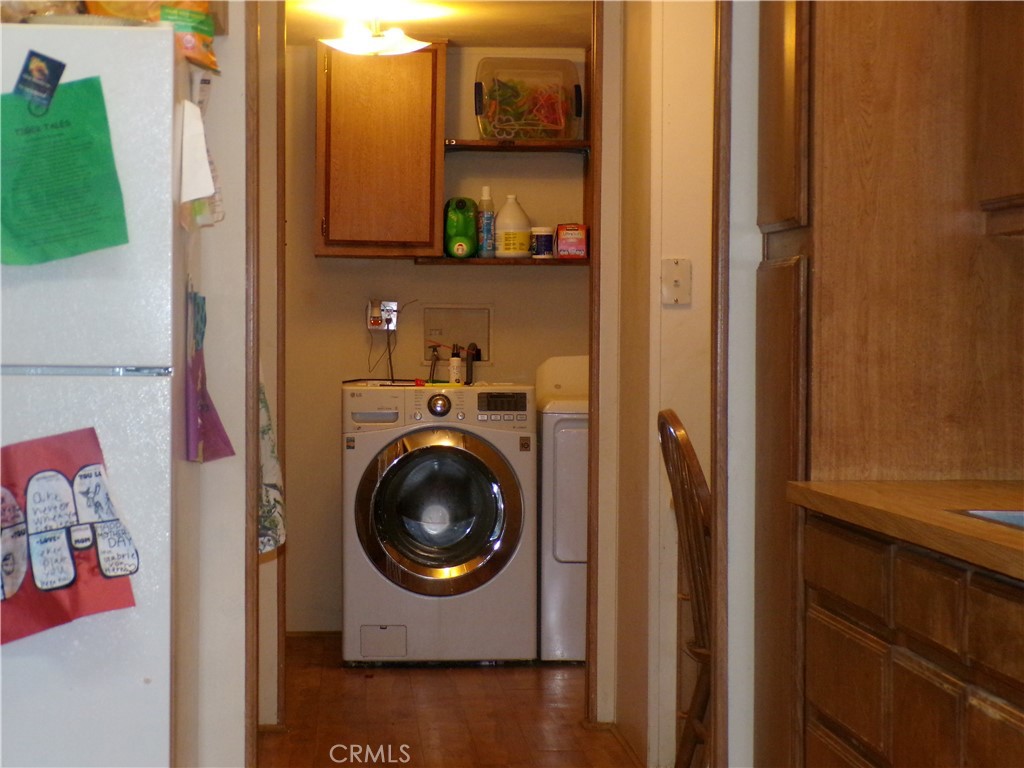 https://media.crmls.org/medias/f3d05bf3-5267-4e65-92c6-81a818ba8dab.jpg?preset=X-Large