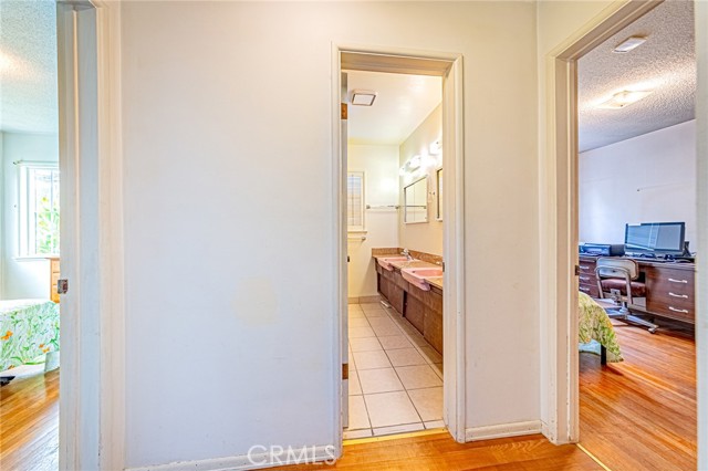 11511 Margie Lane, Garden Grove CA: https://media.crmls.org/medias/f3d09f86-57b3-4fdd-9b9d-57c411662487.jpg