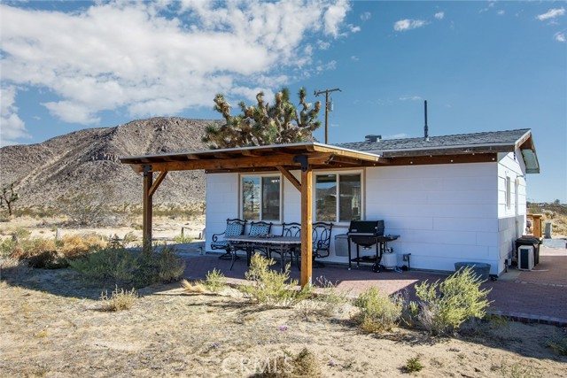 Detail Gallery Image 3 of 40 For 58787 Becker, Landers,  CA 92285 - 1 Beds | 1 Baths