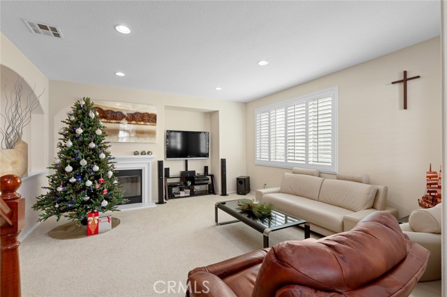 Detail Gallery Image 26 of 61 For 332 Sagehen Ct, Corona,  CA 92878 - 4 Beds | 2/1 Baths