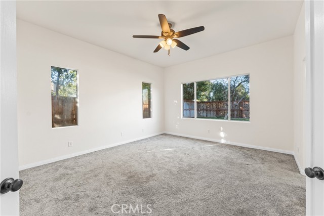 13514 Big Sky Court, Yucaipa CA: https://media.crmls.org/medias/f3d2deb3-50bf-4b00-9ea5-b47e3ad0347c.jpg