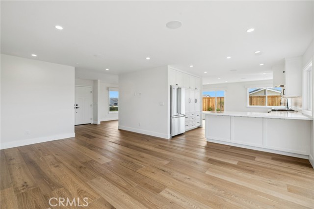 Detail Gallery Image 11 of 29 For 1027 Tiller Way, Corona Del Mar,  CA 92625 - 3 Beds | 2 Baths