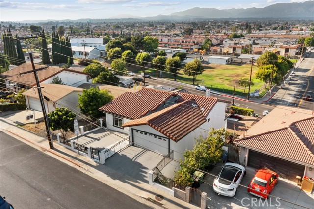 1023 Mooney Drive, Monterey Park CA: https://media.crmls.org/medias/f3d48277-c801-4afa-95dd-509ec12db332.jpg