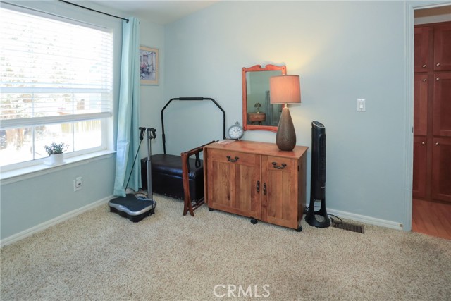 Detail Gallery Image 13 of 52 For 628 Los Angeles Ave, Sugarloaf,  CA 92386 - 3 Beds | 2 Baths