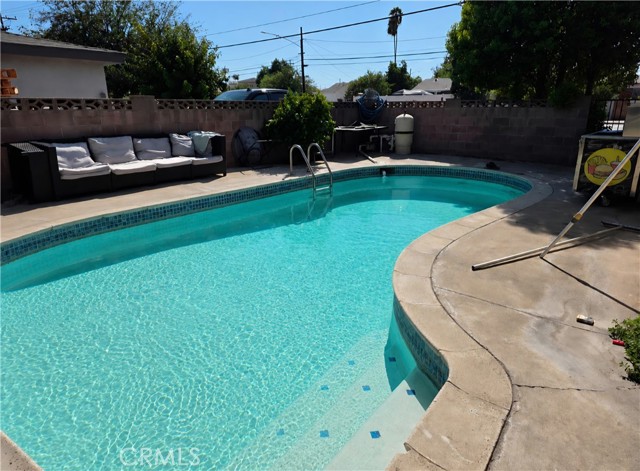 1420 N Rancho Ave, Colton, CA 92324
