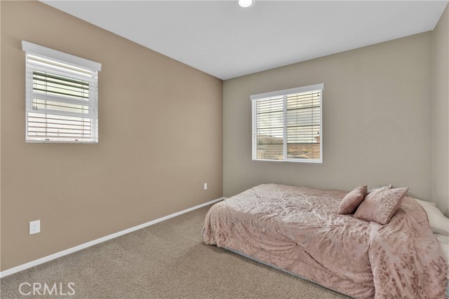10562 Chevron Court, Adelanto CA: https://media.crmls.org/medias/f3d500a9-92ab-4bea-b464-d11b97cd8a7c.jpg