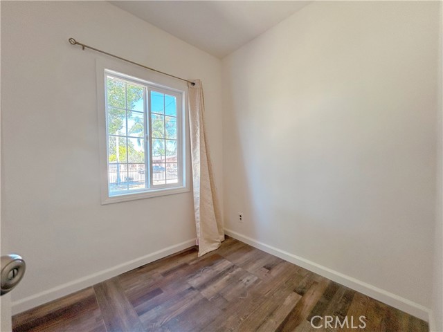 Detail Gallery Image 5 of 8 For 608 N Currier St, Pomona,  CA 91768 - 2 Beds | 1 Baths