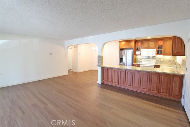 Detail Gallery Image 5 of 30 For 368 Avenida Castilla #C,  Laguna Woods,  CA 92637 - 2 Beds | 2 Baths