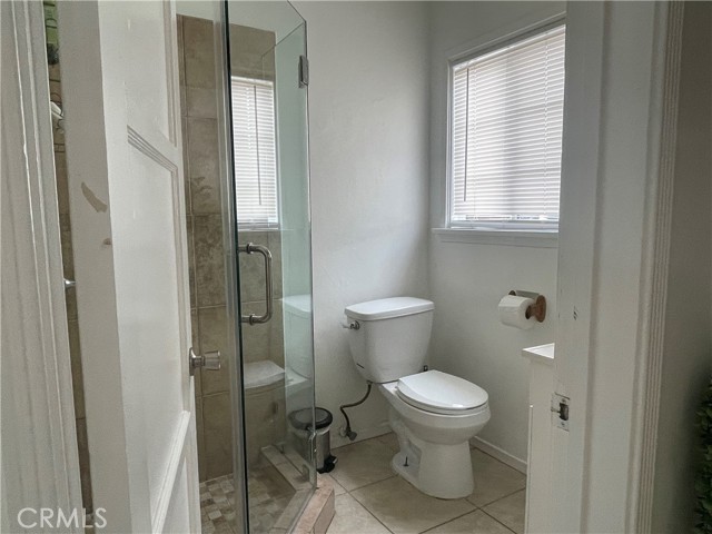 Detail Gallery Image 13 of 20 For 9719 Belmont St #9719 1/2,  Bellflower,  CA 90706 - 1 Beds | 1 Baths