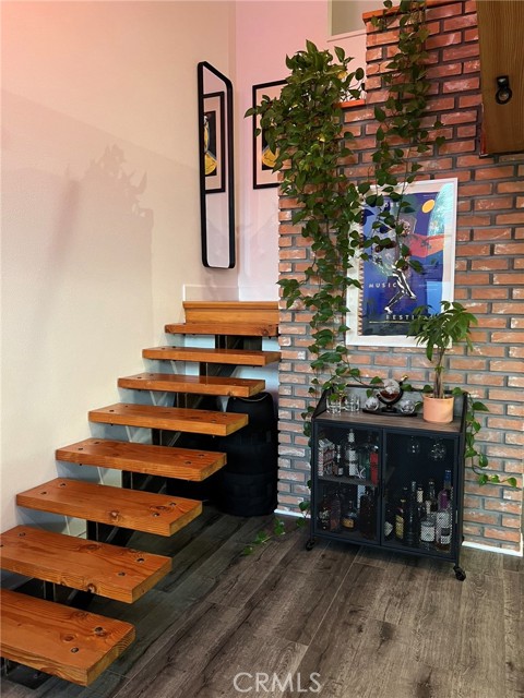 4215 Glencoe Avenue, Marina del Rey CA: https://media.crmls.org/medias/f3d761a2-bf55-4dbf-818d-49959e231fc9.jpg