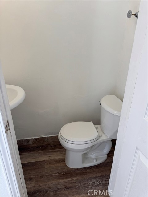 Detail Gallery Image 12 of 28 For 144 E Avenue Q, Palmdale,  CA 93550 - 3 Beds | 1/1 Baths