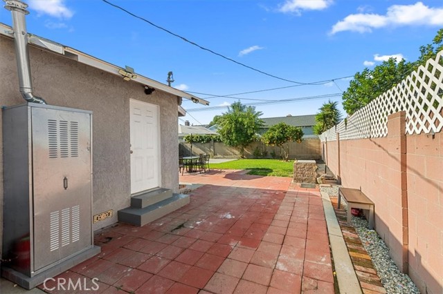 Detail Gallery Image 27 of 32 For 13933 Carpintero Ave, Bellflower,  CA 90706 - 3 Beds | 2 Baths