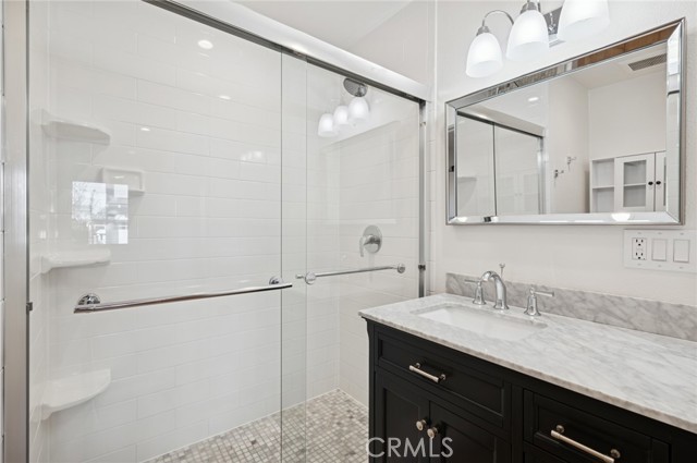 Detail Gallery Image 15 of 24 For 620 1/2 Acacia Ave, Corona Del Mar,  CA 92625 - 2 Beds | 2 Baths