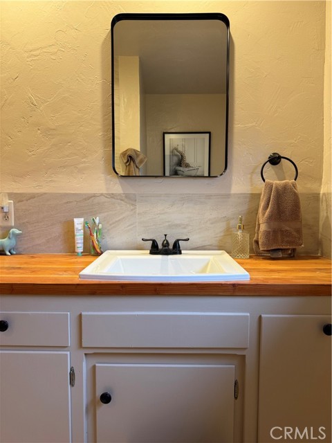 Detail Gallery Image 26 of 47 For 25565 Road 13, Chowchilla,  CA 93610 - 4 Beds | 3 Baths