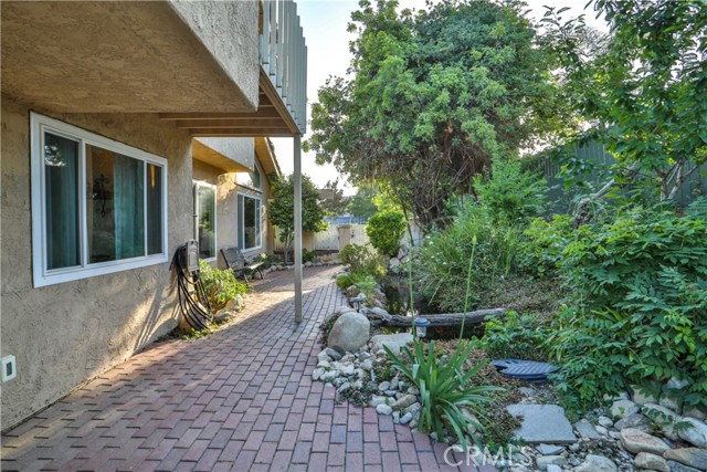 6073 Cameo Street, Rancho Cucamonga CA: https://media.crmls.org/medias/f3d9e10a-def7-46cf-9811-b18c56d96ba2.jpg
