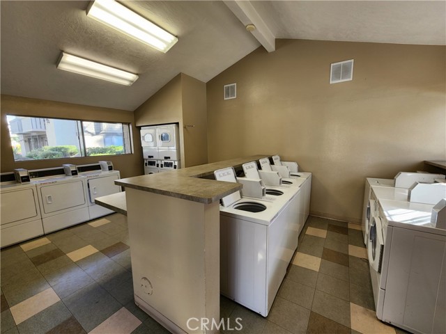 Detail Gallery Image 25 of 26 For 960 E Bonita Ave #58,  Pomona,  CA 91767 - 2 Beds | 2 Baths