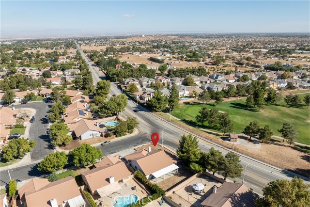 4508 4508 Paseo Hermoso, Palmdale CA: https://media.crmls.org/medias/f3db75a5-9007-4875-a065-bf74323dc010.jpg