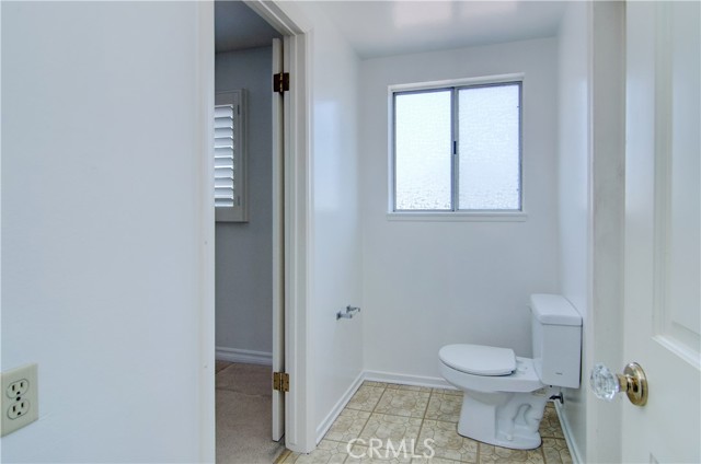 Detail Gallery Image 32 of 46 For 16191 Norgrove Cir, Huntington Beach,  CA 92647 - 4 Beds | 2 Baths