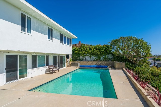 Detail Gallery Image 11 of 48 For 28603 Cedarbluff Dr, Rancho Palos Verdes,  CA 90275 - 5 Beds | 3 Baths