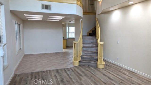 Detail Gallery Image 6 of 27 For 401 Fairview Ave #B,  Arcadia,  CA 91007 - 4 Beds | 3 Baths