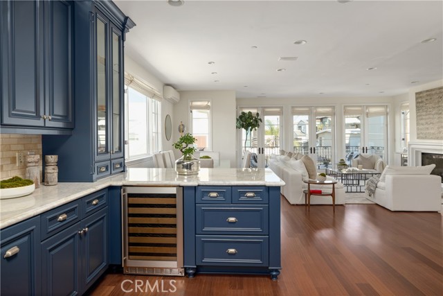 2211 Vista Drive, Manhattan Beach, California 90266, 3 Bedrooms Bedrooms, ,3 BathroomsBathrooms,Residential,Sold,Vista,SB21197291