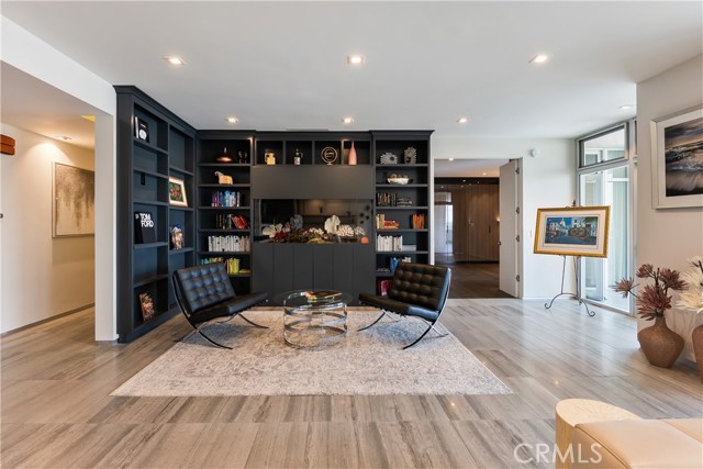 1333 S Beverly Glen Boulevard, Los Angeles CA: https://media.crmls.org/medias/f3dea2a7-c543-4edd-a12c-68cdf0b4a9eb.jpg