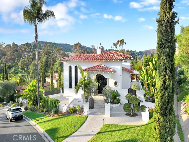 Detail Gallery Image 3 of 62 For 30732 Paseo Elegancia, San Juan Capistrano,  CA 92675 - 5 Beds | 5/1 Baths