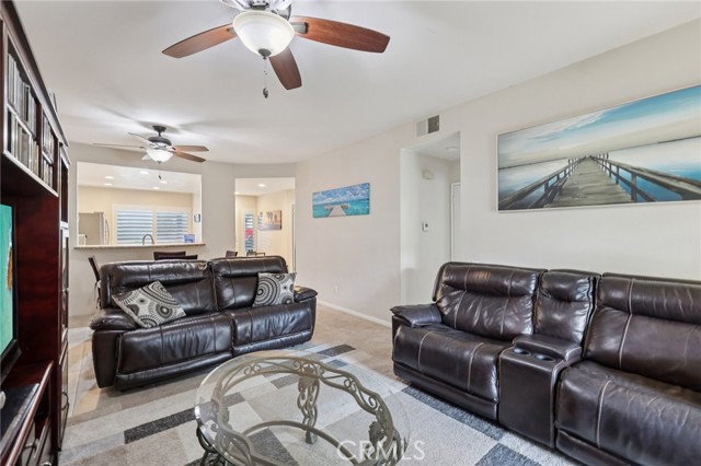 Detail Gallery Image 13 of 47 For 944 Lupine Hills, Vista,  CA 92081 - 2 Beds | 1 Baths