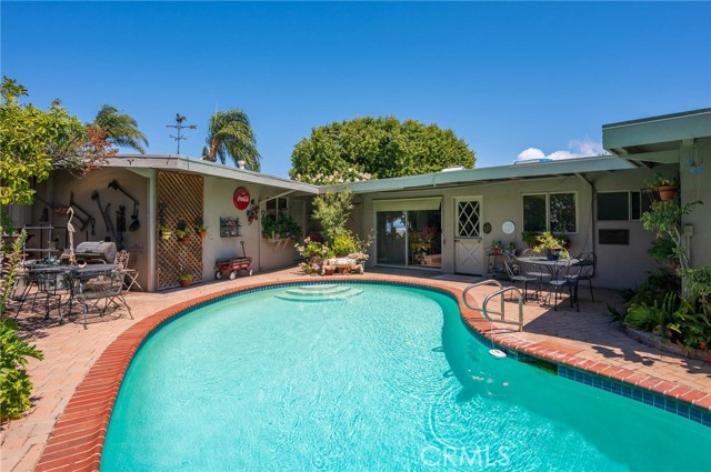 1 Bridle Lane, Rancho Palos Verdes, California 90275, 3 Bedrooms Bedrooms, ,1 BathroomBathrooms,Residential,Sold,Bridle,SB22113109