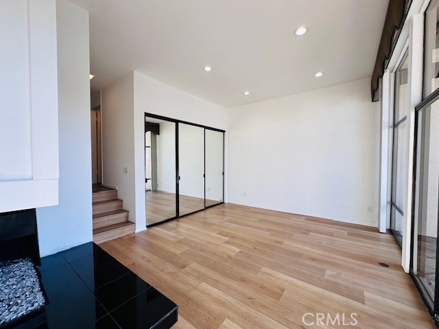 Detail Gallery Image 15 of 31 For 6229 Nw Marina Pacifica Dr, Long Beach,  CA 90803 - 2 Beds | 2/1 Baths