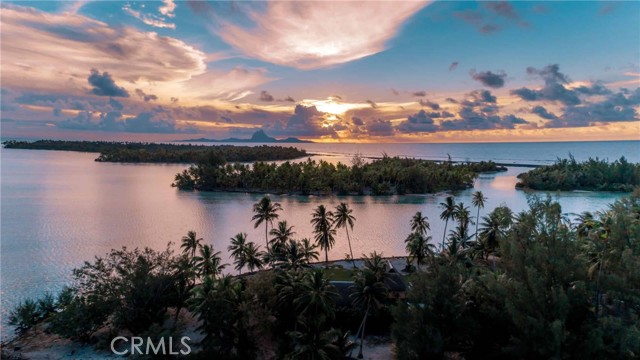 Detail Gallery Image 16 of 30 For 1 Motu Moie French Polynesia, Taha'a, –,  – 88888 - 5 Beds | 6 Baths